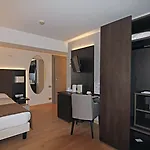Hotel Hotel Como 4*