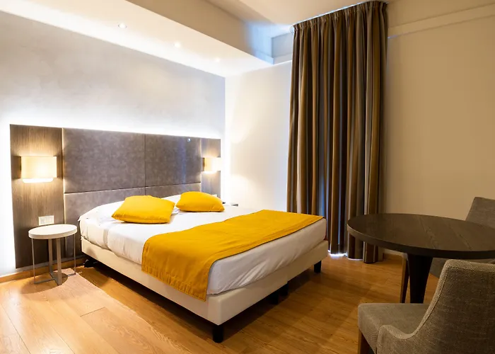 Hotel Como Отель 4*