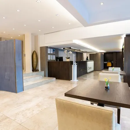 Hotel Como Otel 4*