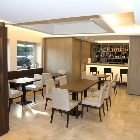 Otel Hotel Como 4*