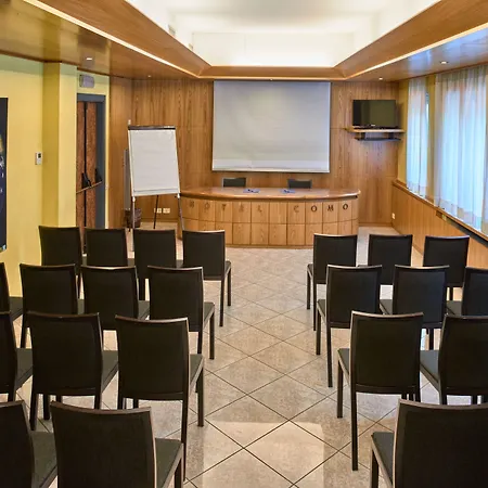 Hotel Como 4*