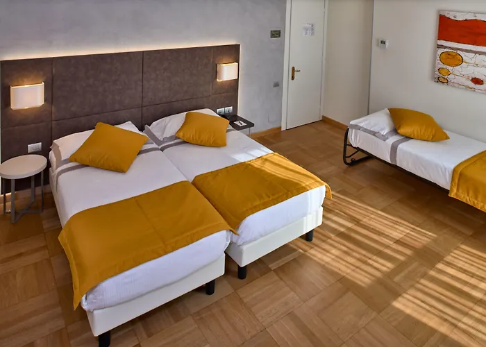 Szálloda Hotel Como 4*
