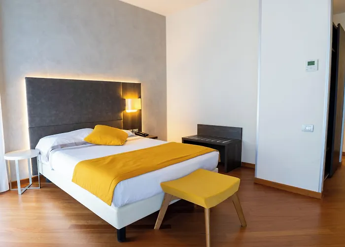 Szálloda Hotel Como 4*