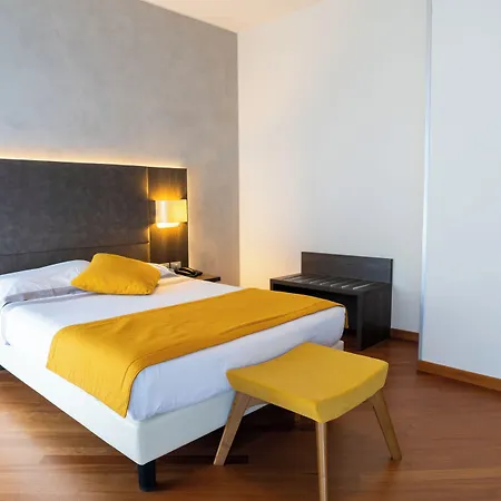 Hotel Hotel Como 4*